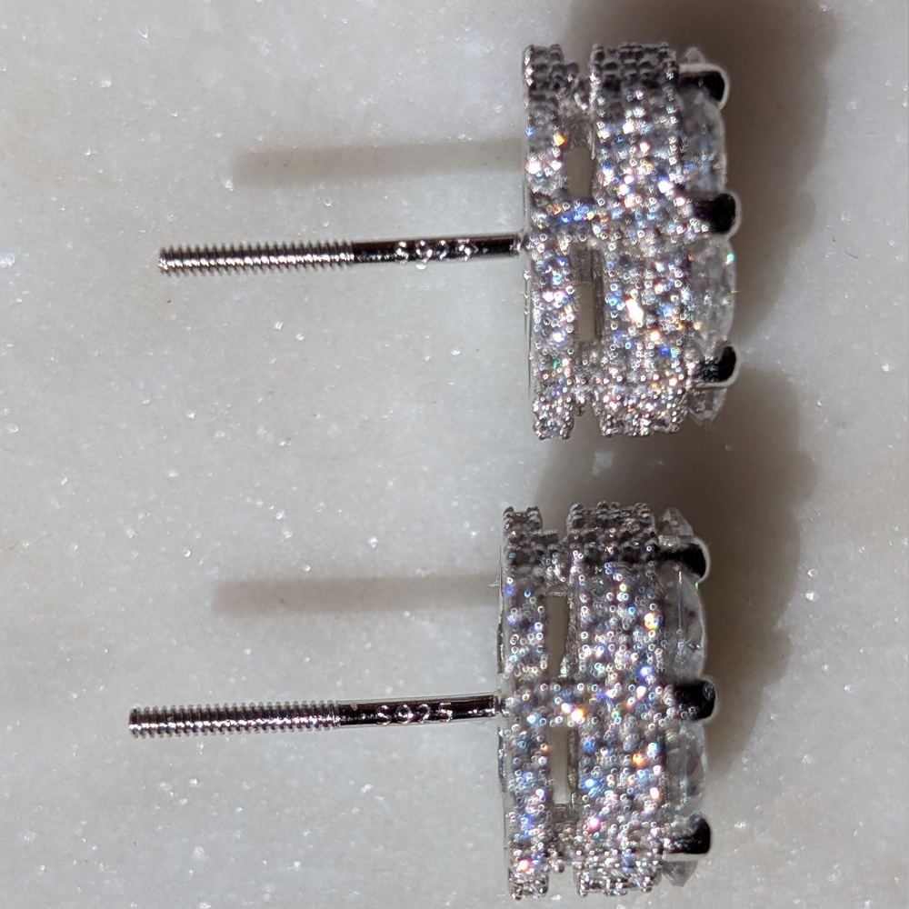 3ct Moissanite Flower Earrings In Sterling Silver 925 NWOT - Picture 6 of 11